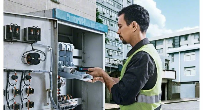 Bosch 06019H2101 - Visseuse Sans Fil Bosch GO 2.0 Cable USB, Adapteur, Set D'embouts 25 Pièces L-Boxx Mini 6 Bosch 06019H2101 - Visseuse Sans Fil Bosch GO 2.0 Cable USB, Adapteur, Set D'embouts 25 Pièces L-Boxx Mini – Image 6