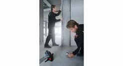 Bosch 0601063Y00 - Laser Ligne GLL 3-80 G, Pochette De Protection, Mire Rouge, 4x Batteries AA, Coffre - 0601063Y00 -Bosch Shop c3efc1d35f621941d2fc5c4a54312ca0